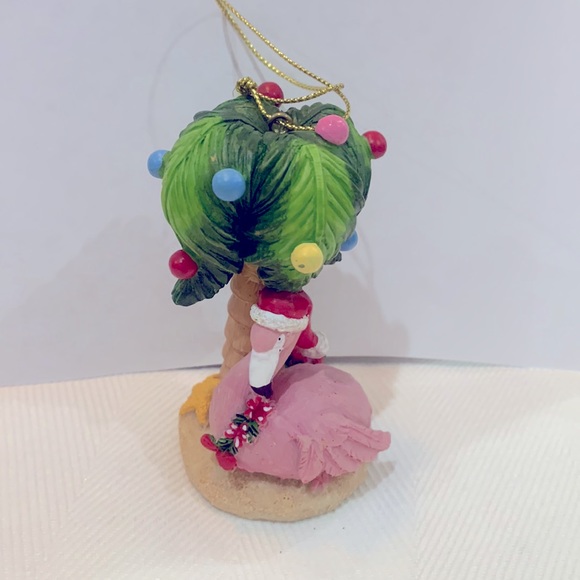 Palm Tree Island Pink Flamingo Christmas Tree Ornament Decoration - Picture 1 of 3